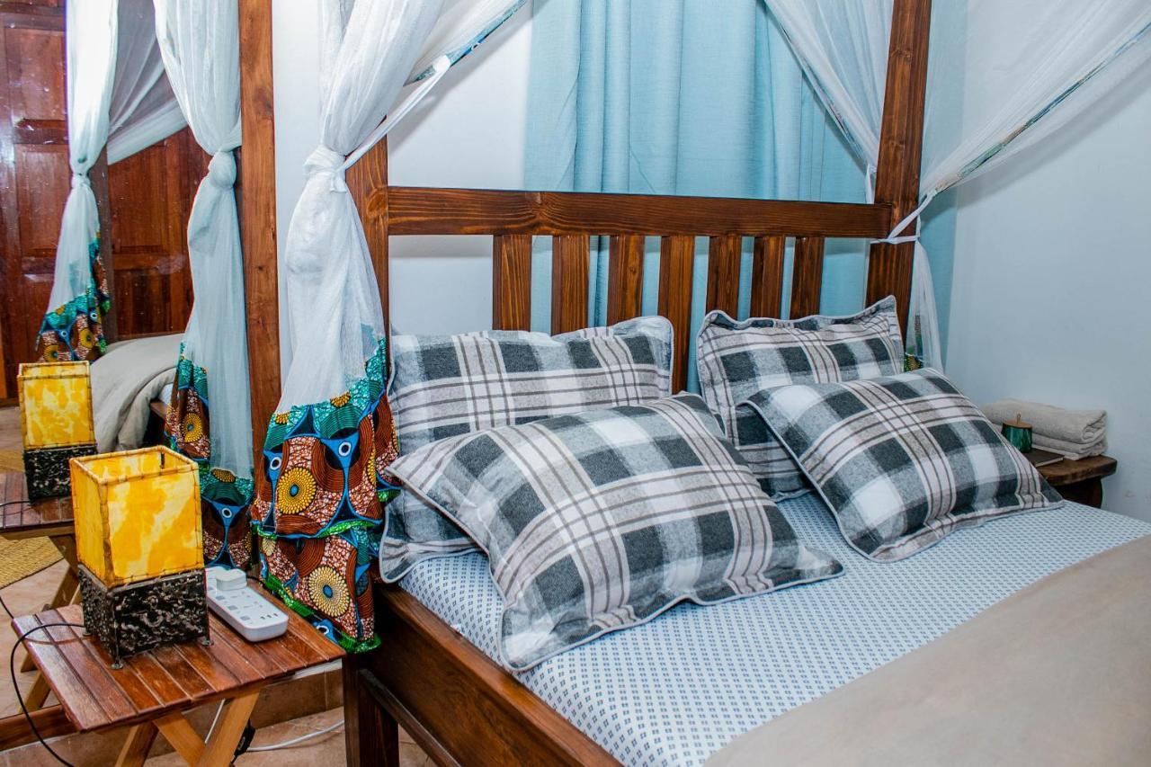 Blue Elephant Villas Arusha Bagian luar foto