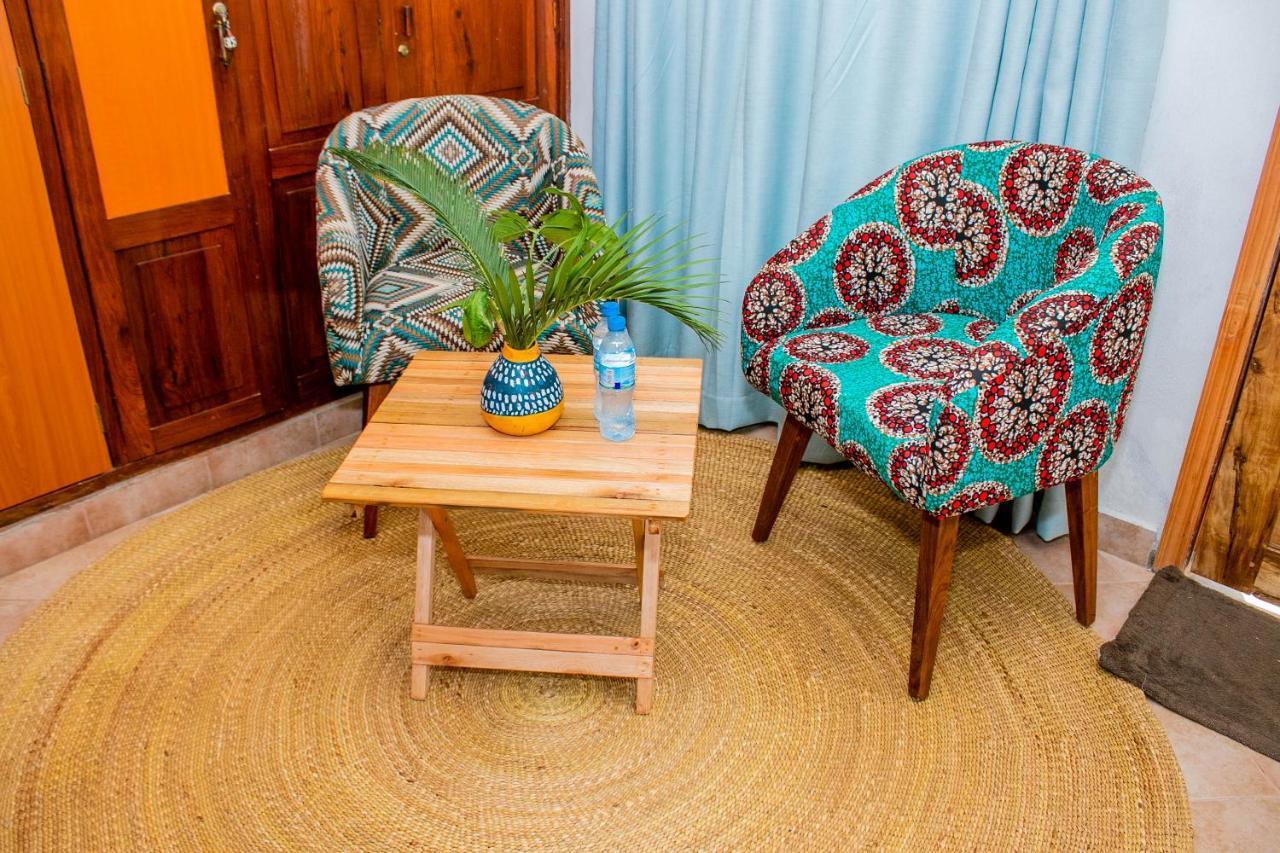Blue Elephant Villas Arusha Bagian luar foto