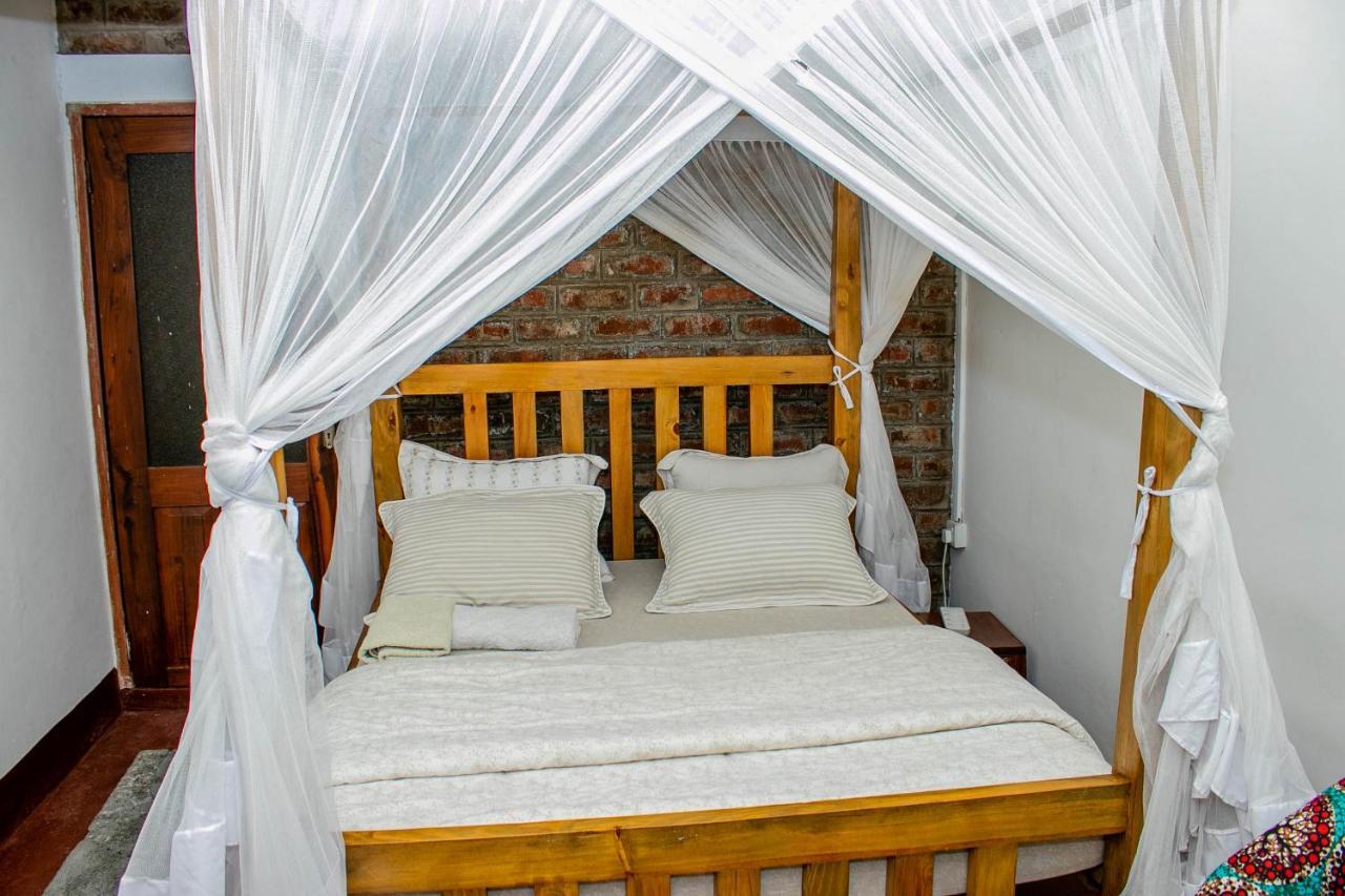 Blue Elephant Villas Arusha Bagian luar foto