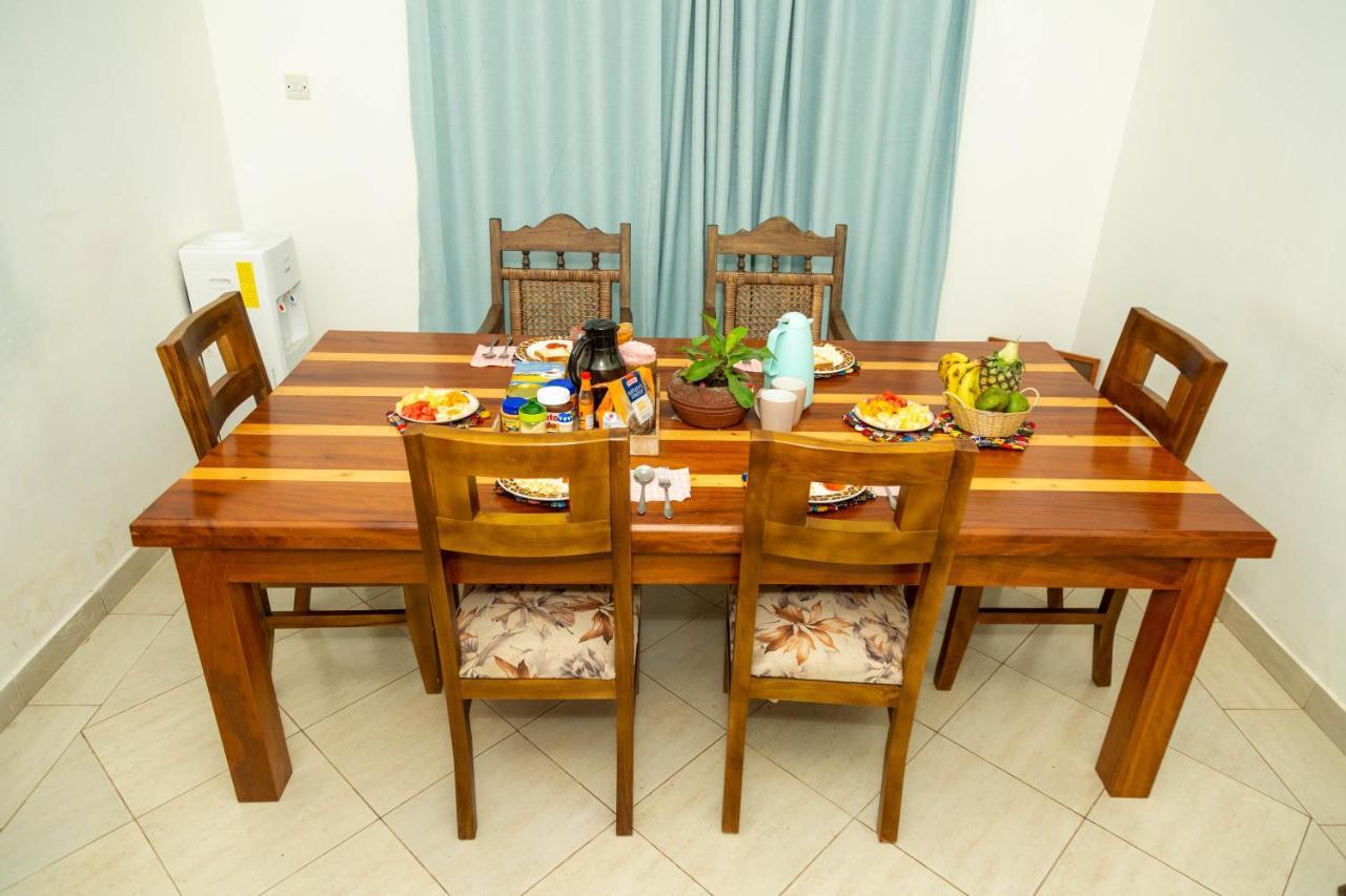 Blue Elephant Villas Arusha Bagian luar foto